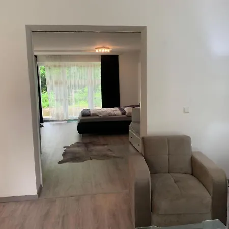 Loftartige Ferienwohnung Bei Hamburg In Apartment *